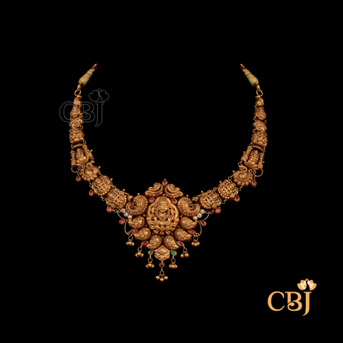 14 grams antique short gold necklace displayed as a compact gold necklace with antique finish, patterned detailing, and a close neckline fit.