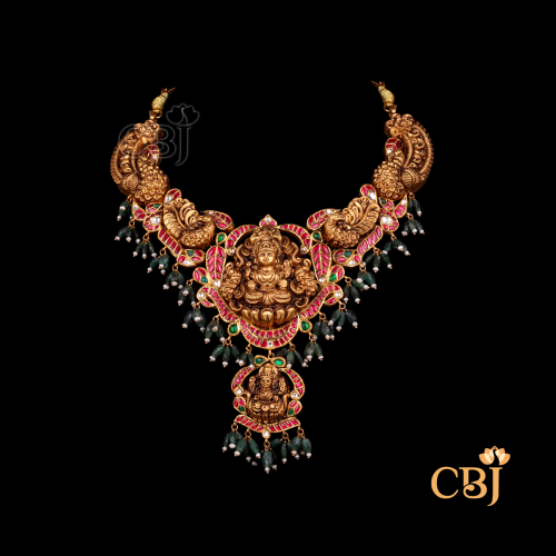 KUNDAN NECKLACE