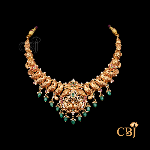 	Antigue Short Necklace 24