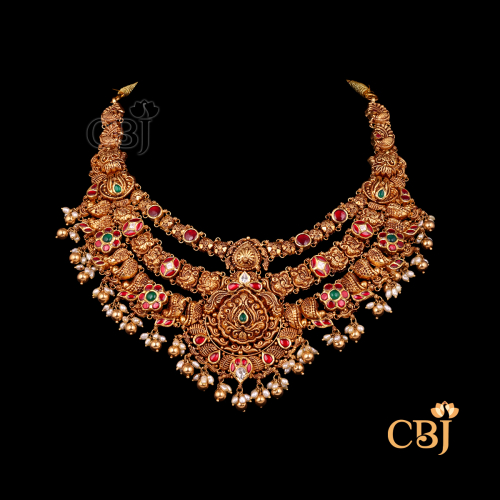  Light Weight Kundan Short Necklace 4