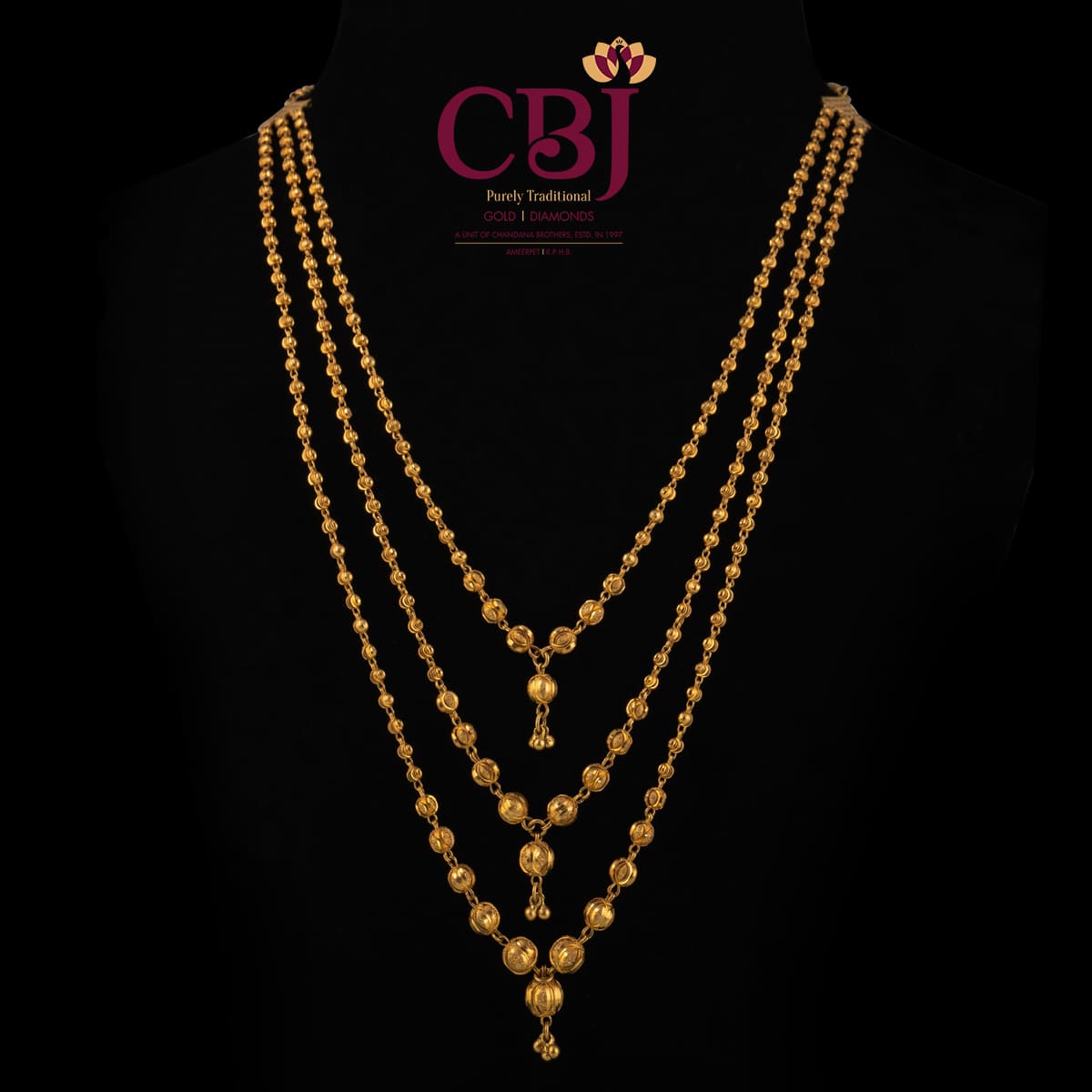 3 line ball chain necklace for traditional occasions.