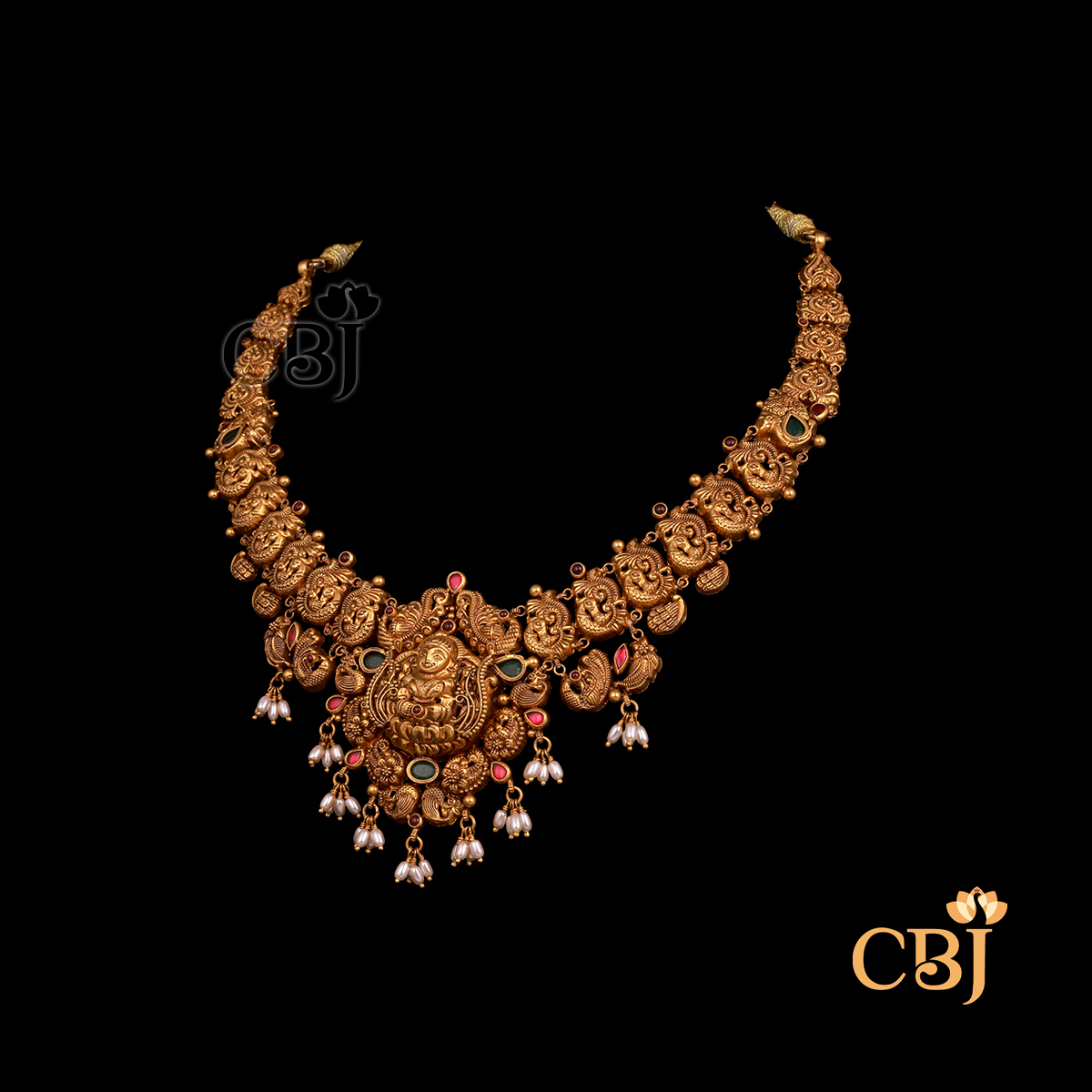 21 grams antique lightweight Nakshi necklace shown as a gold necklace with embossed Nakshi patterns