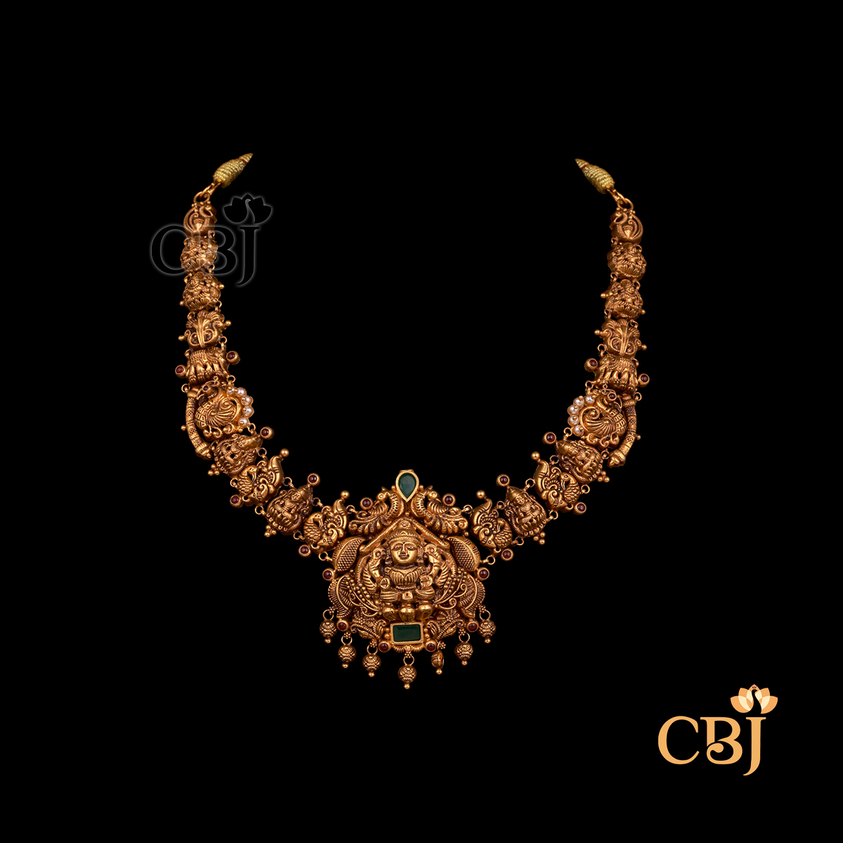 20 grams antique lightweight Nakshi Necklace displayed as a gold necklace with intricate Nakshi carvings