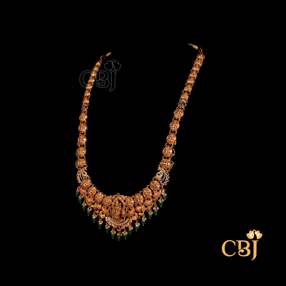 Side view of CBJ's 33 grams Light weight gold long haram bridal Necklace Design