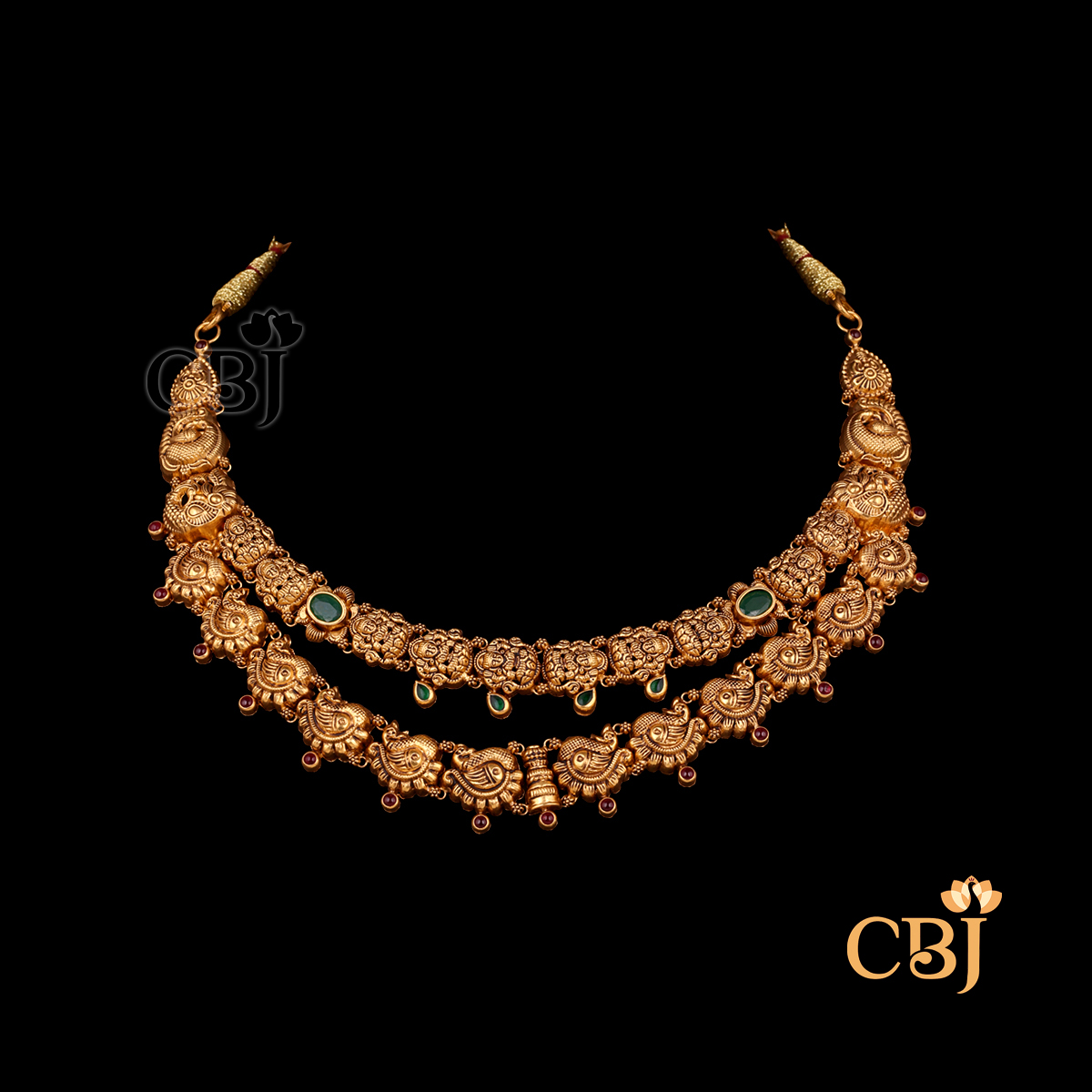 15 gram Antique lightweight gold short Necklace Design displayed as a short gold necklace with antique texture